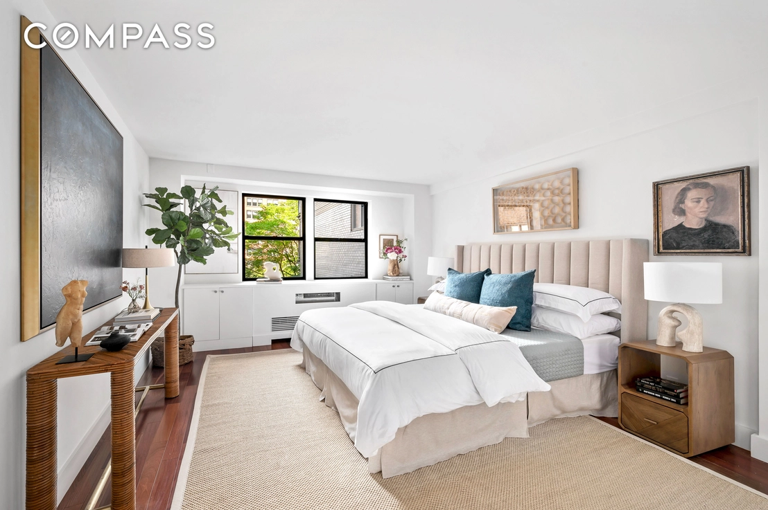 Photo of Unit 7PR at 145 E 15th Street