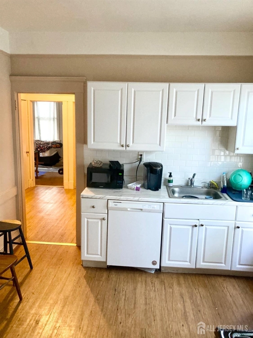 Photo of 48 Cedar Avenue