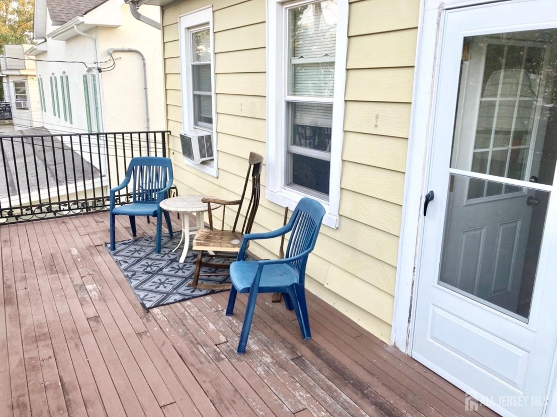 Photo of 48 Cedar Avenue