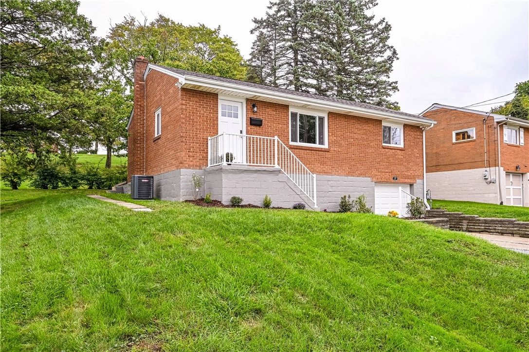 Photo of 137 MONICA DRIVE