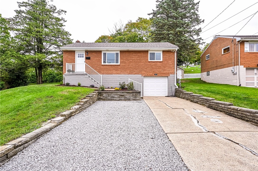Photo of 137 MONICA DRIVE