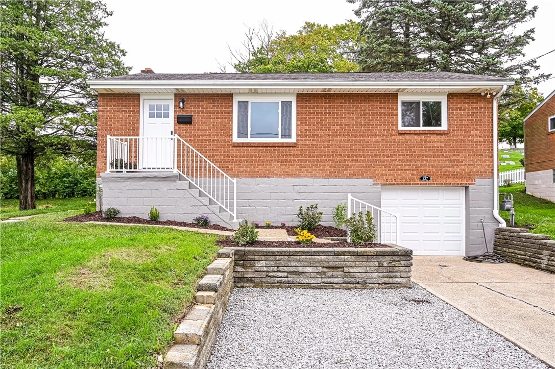 Photo of 137 MONICA DRIVE