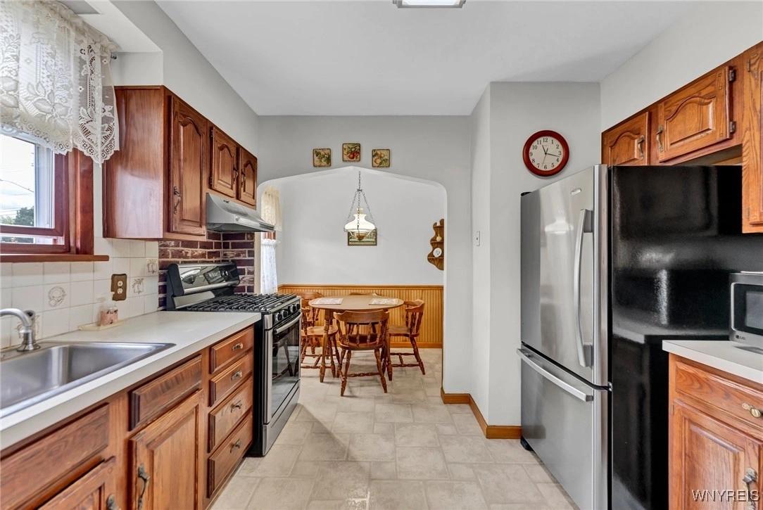 Photo of 828 Brighton Road