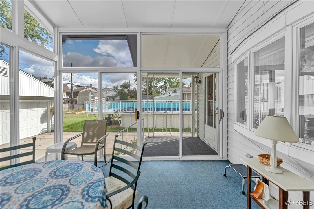 Photo of 828 Brighton Road