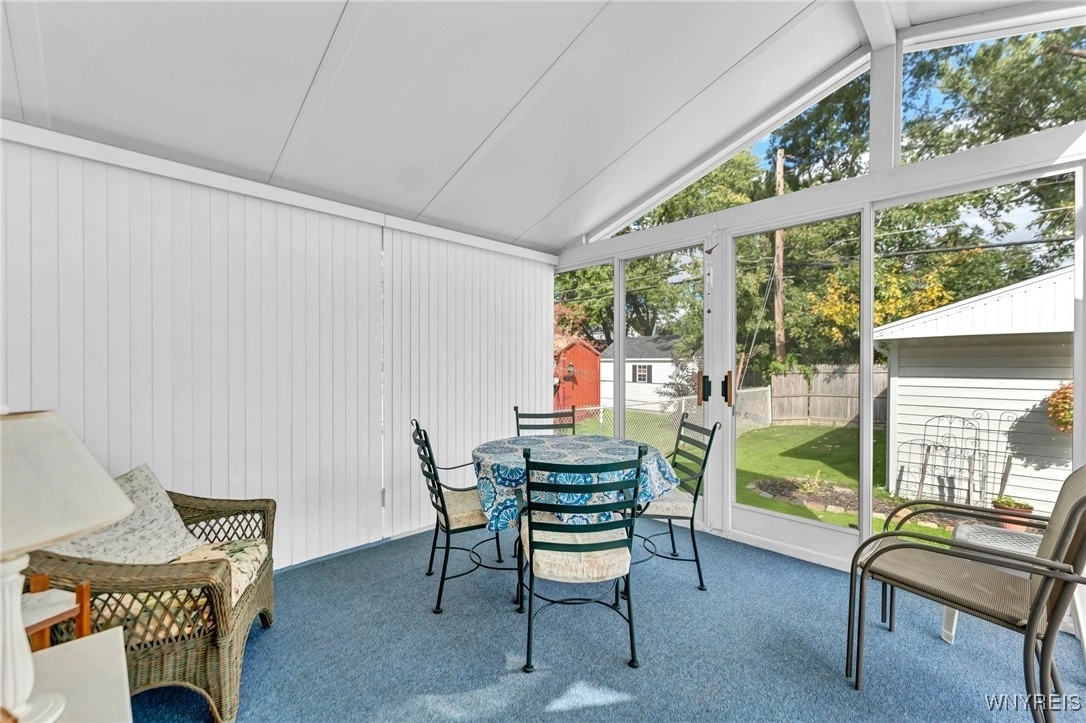 Photo of 828 Brighton Road