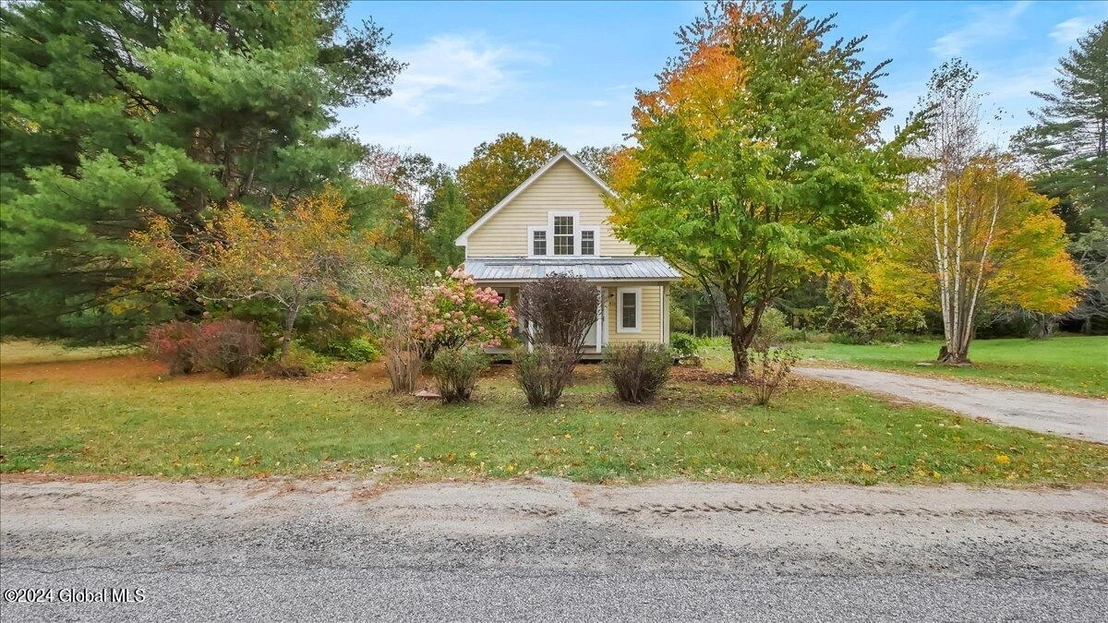 926 Igerna Road