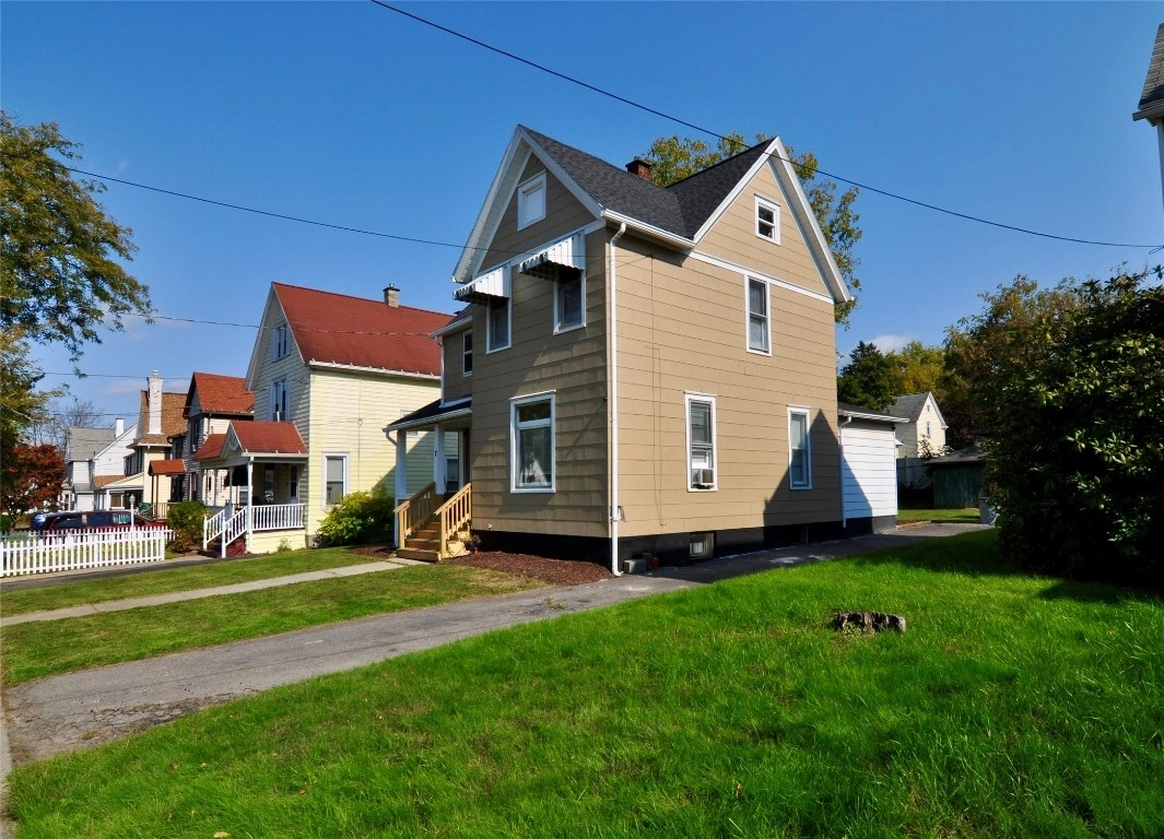Photo of 7 Pearl Avenue