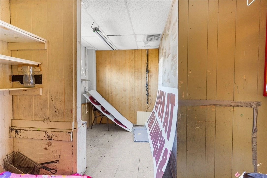 Photo of 800 Roemer Blvd