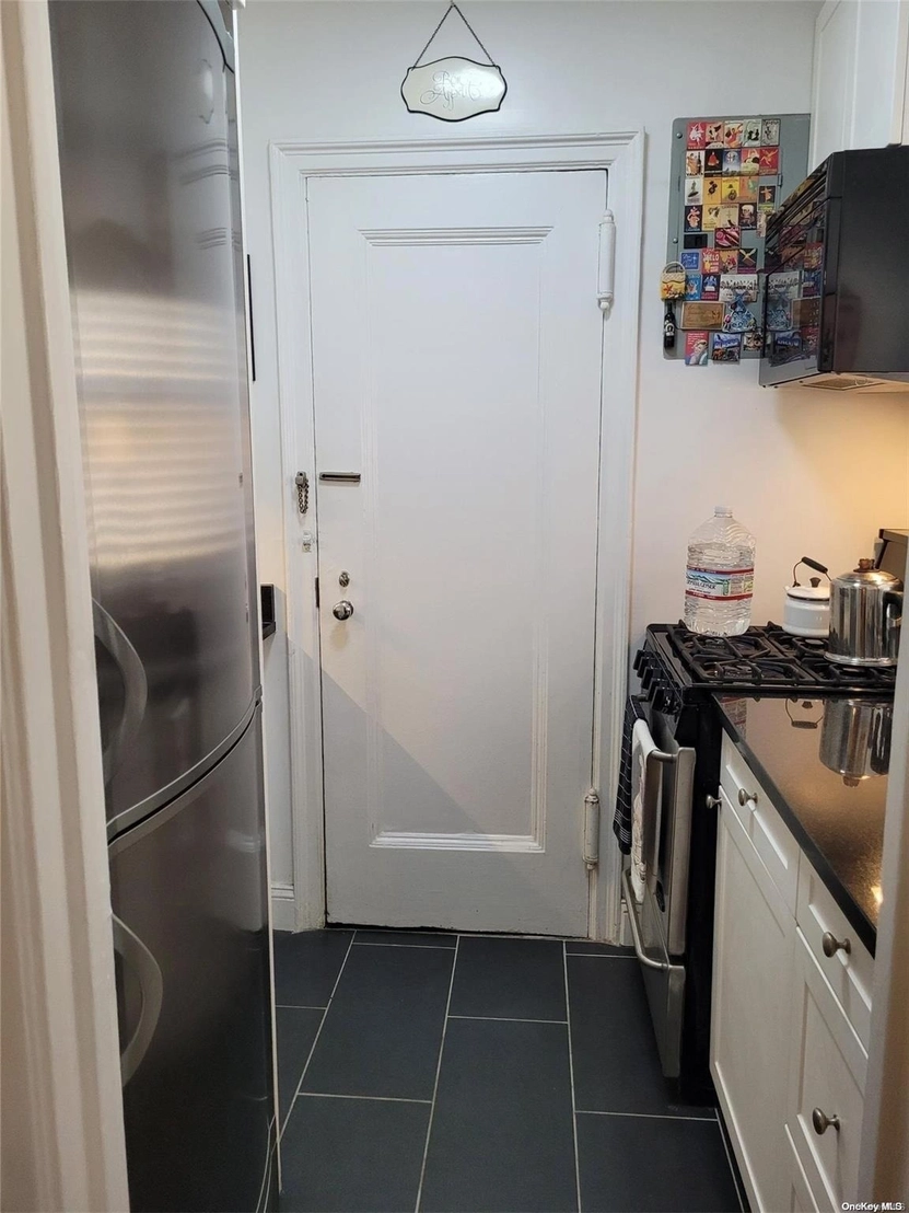 Photo of Unit 9A at 434 E 52 Street