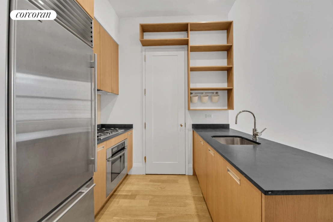 Photo of Unit PHB at 71 NASSAU Street