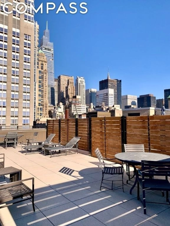 Photo of Unit 6C at 372 5th Avenue