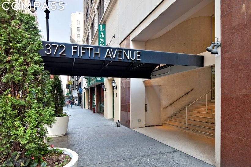 Photo of Unit 6C at 372 5th Avenue