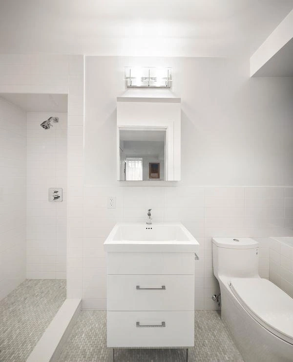 Photo of Unit 2 at 38 Stuyvesant Street