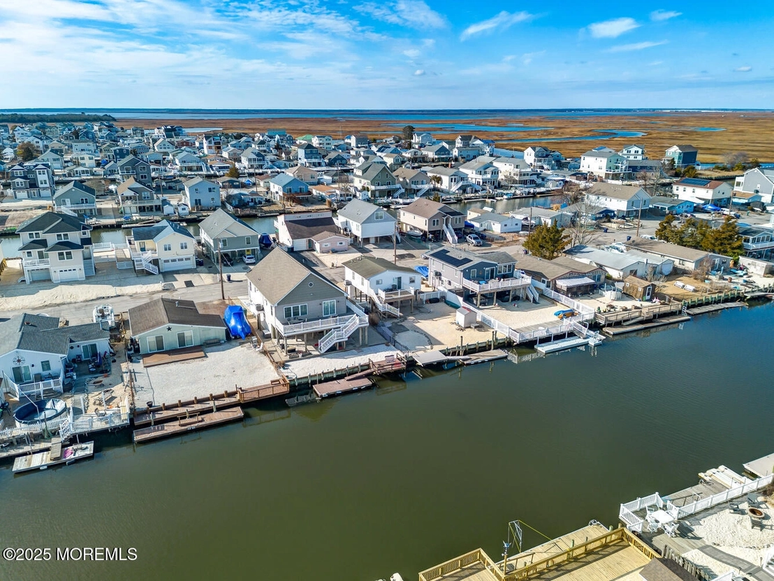 Photo of 24 W Susquehanna Drive
