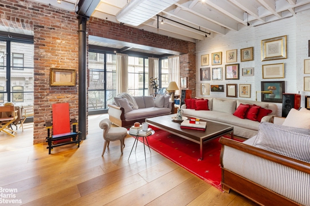 Photo of Unit 3 at 10 E 22ND Street
