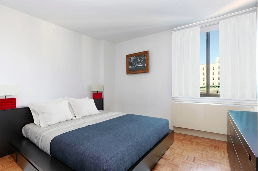 Photo of Unit 7B at 199 BOWERY