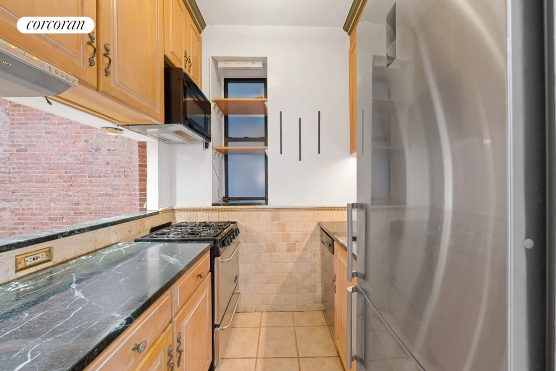 Photo of Unit 1A at 5 W 107TH Street