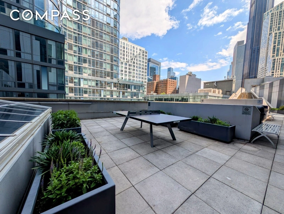 Photo of Unit 602 at 150 Myrtle Avenue