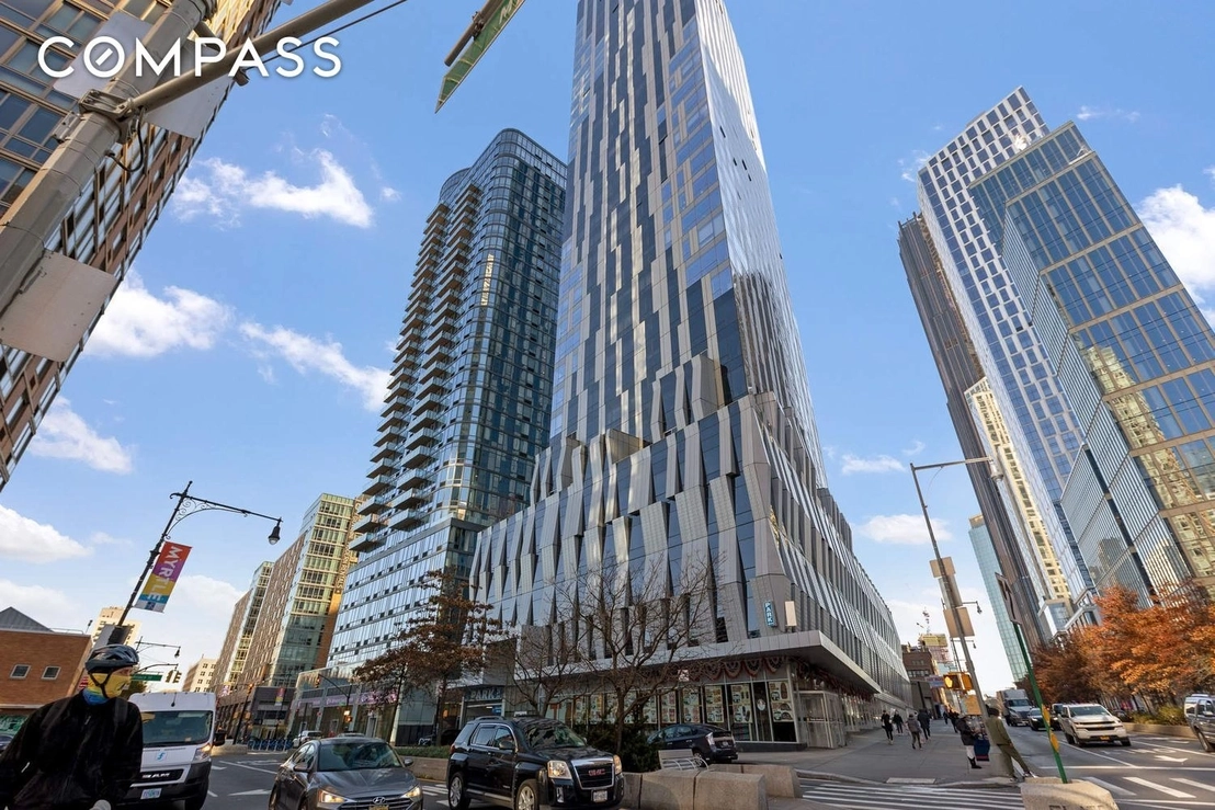 Photo of Unit 602 at 150 Myrtle Avenue