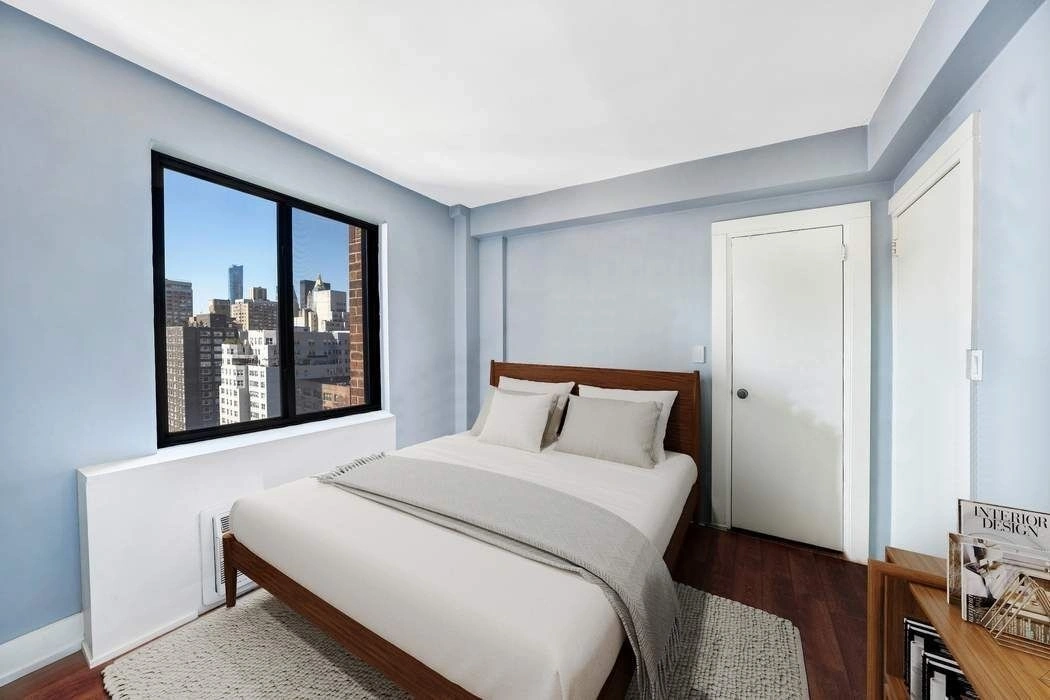 Photo of Unit 19A at 200 E 36th Street