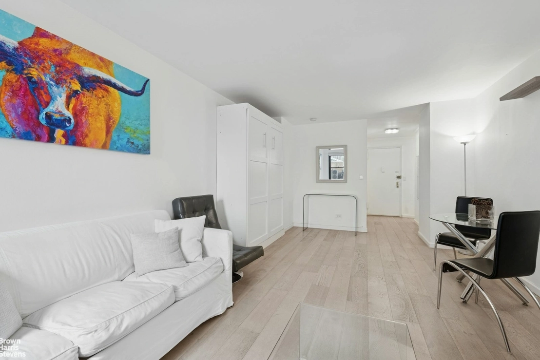 Photo of Unit 2L at 165 W 66TH Street