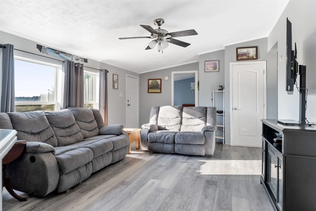 Photo of 233 Howard Hill Road