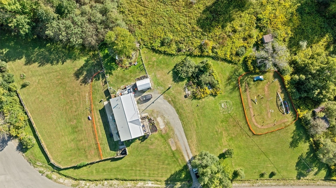 Photo of 233 Howard Hill Road