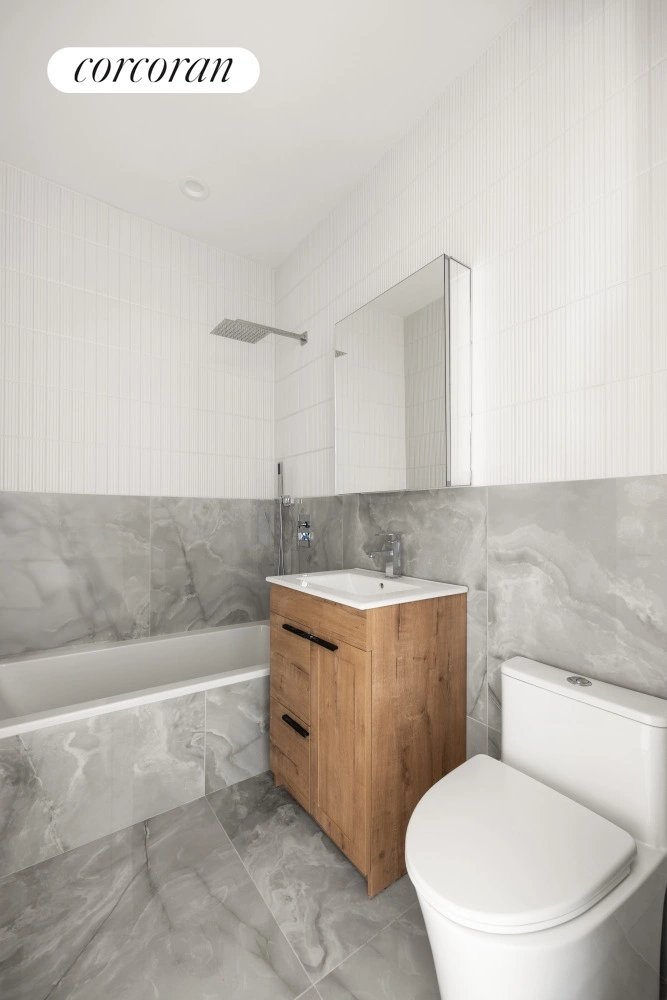 Photo of Unit 4L at 1048 FLUSHING Avenue