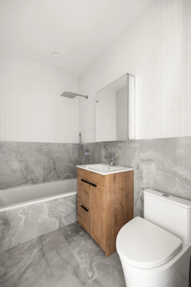Photo of Unit 4L at 1048 FLUSHING Avenue