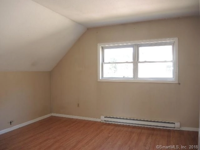 Empty Room at 29 Simsberry Road