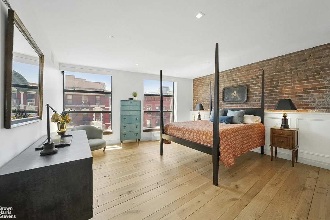 Photo of Unit 5S at 374 BROOME Street