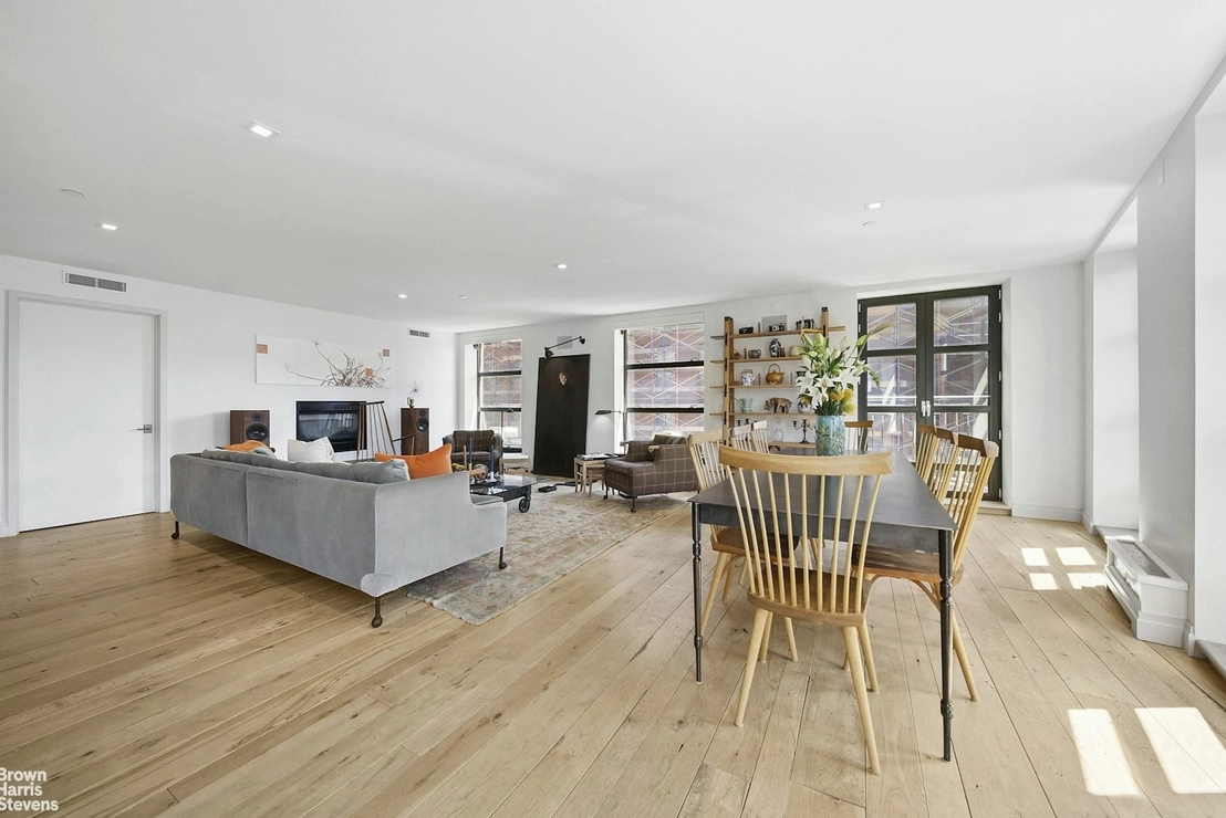 Photo of Unit 5S at 374 BROOME Street