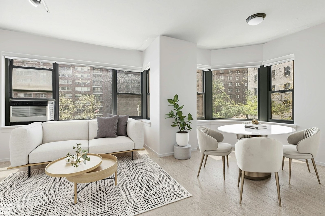 Photo of Unit 4G at 430 E 56TH Street