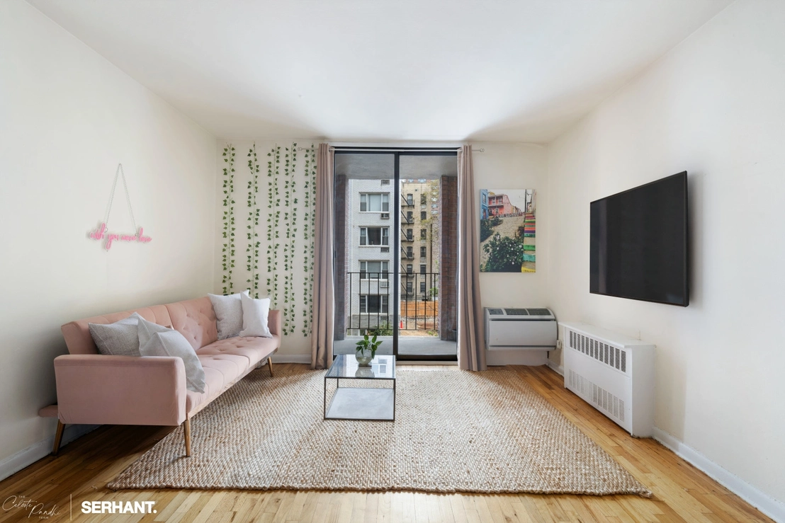 Photo of Unit 4B at 430 E 77TH Street