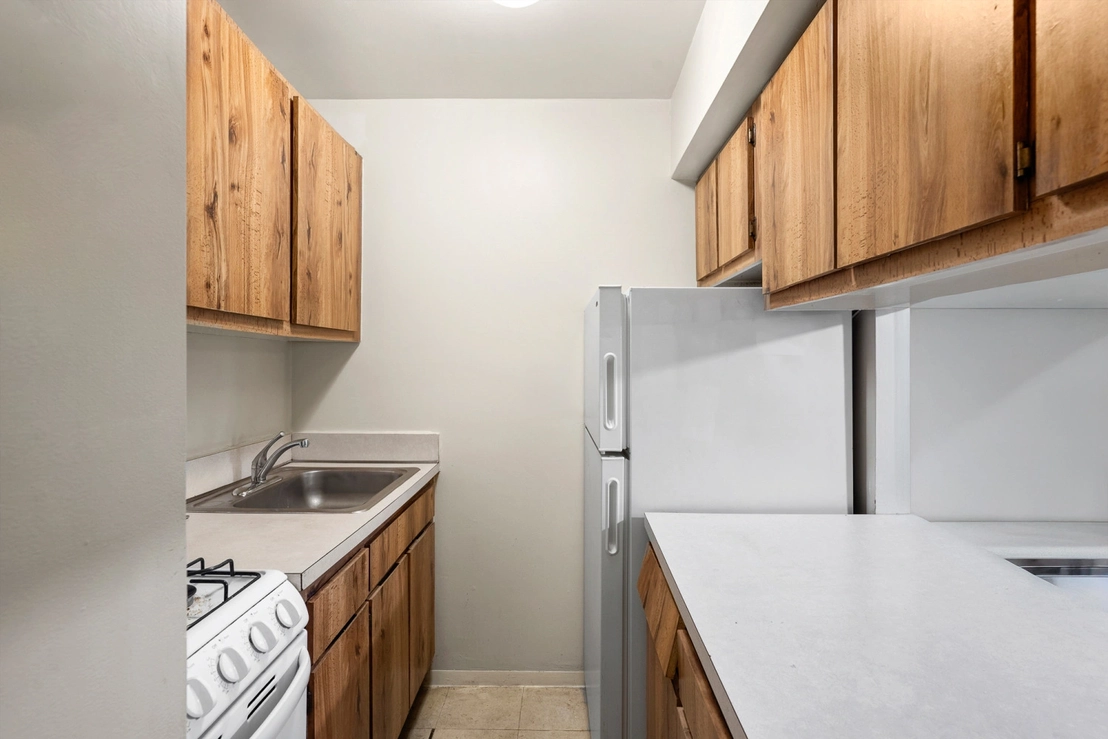 Photo of Unit 4E at 324 PEARL Street