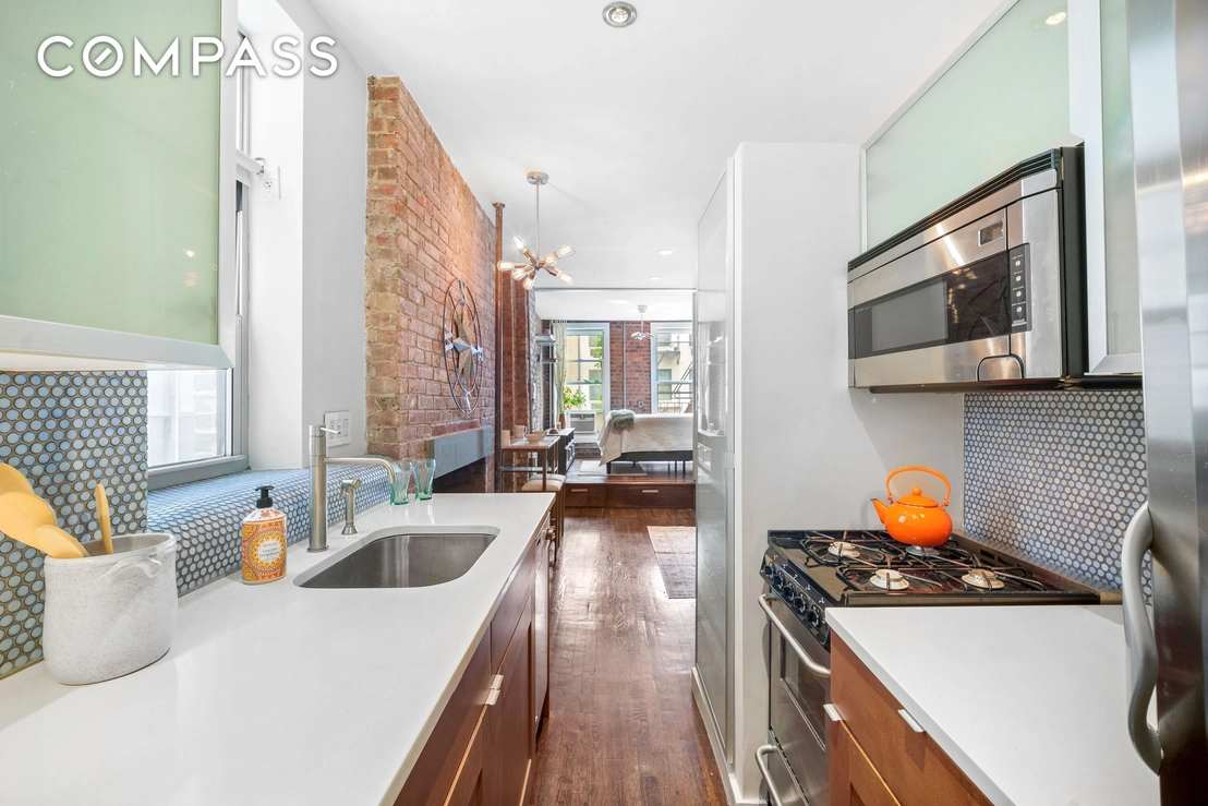 Photo of Unit 8 at 186 E 2nd Street