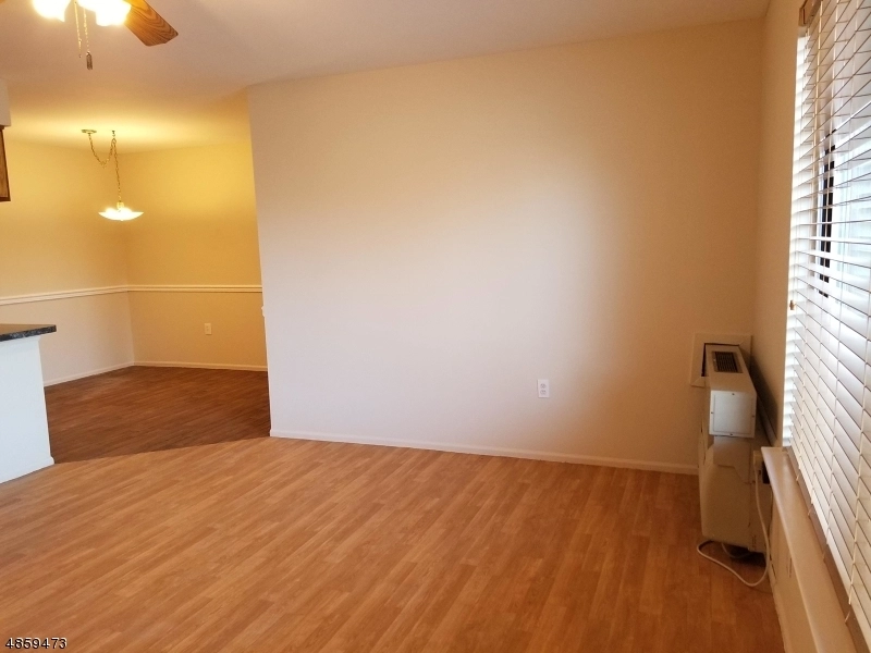 Empty Room at Unit 4 at 4 STEEPLECHASE CT