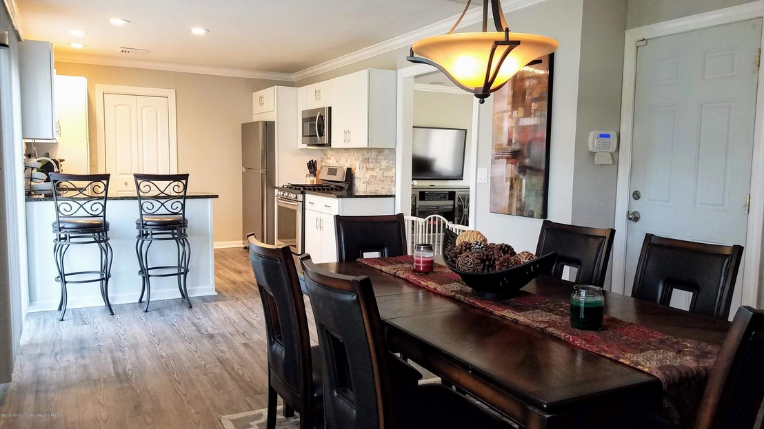 Livingroom, Kitchen, Dining at 913 Cherry Cove Court