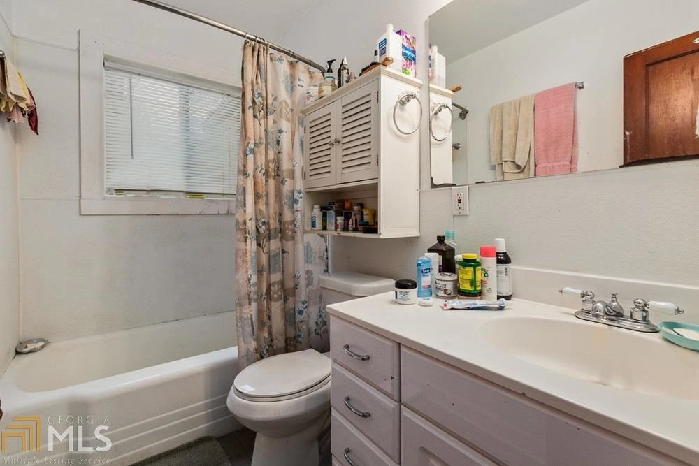 Bathroom at 1373 Womack Ave