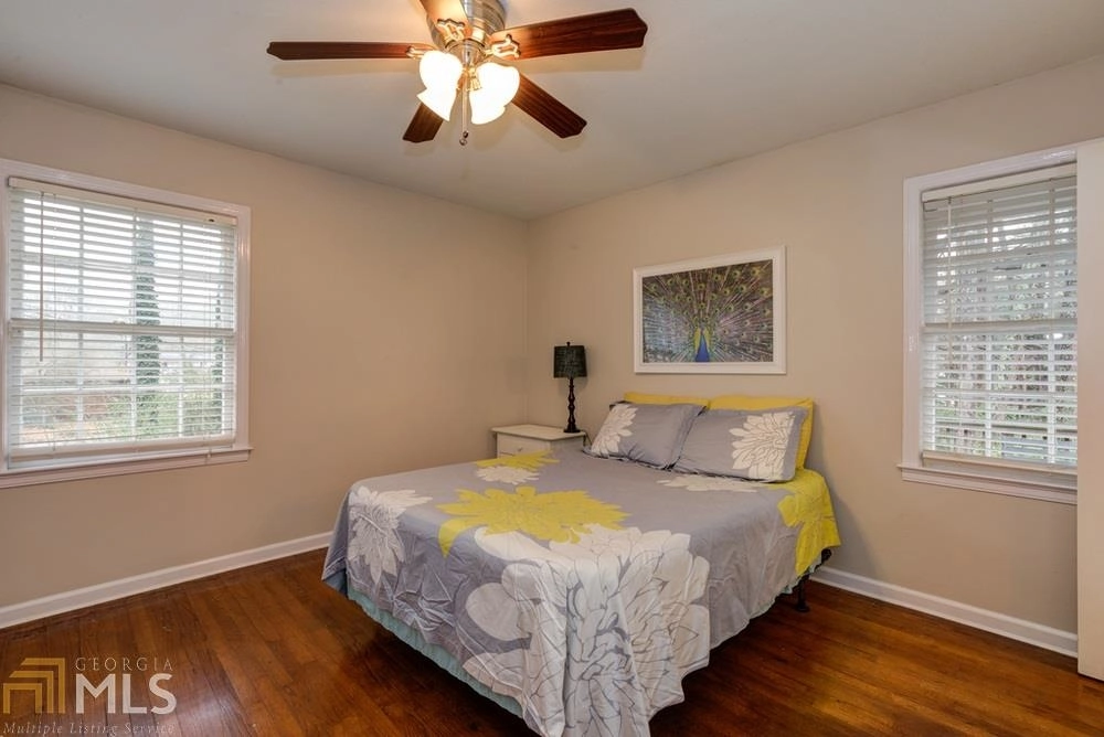 Bedroom, Livingroom at 3861 Cherrydale Ln