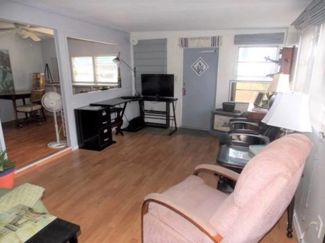 Livingroom at 4910 Suzanne Street