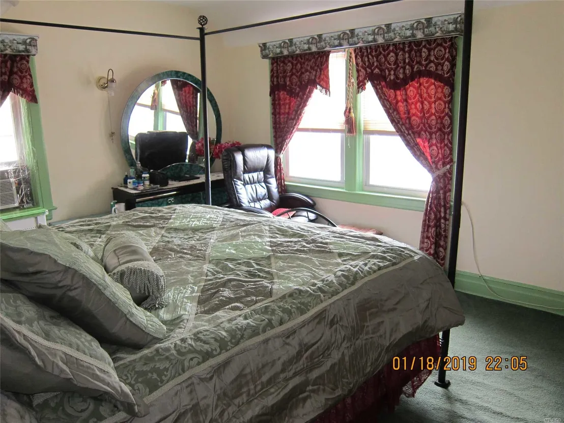 Bedroom at 94-17 N 215th Pl