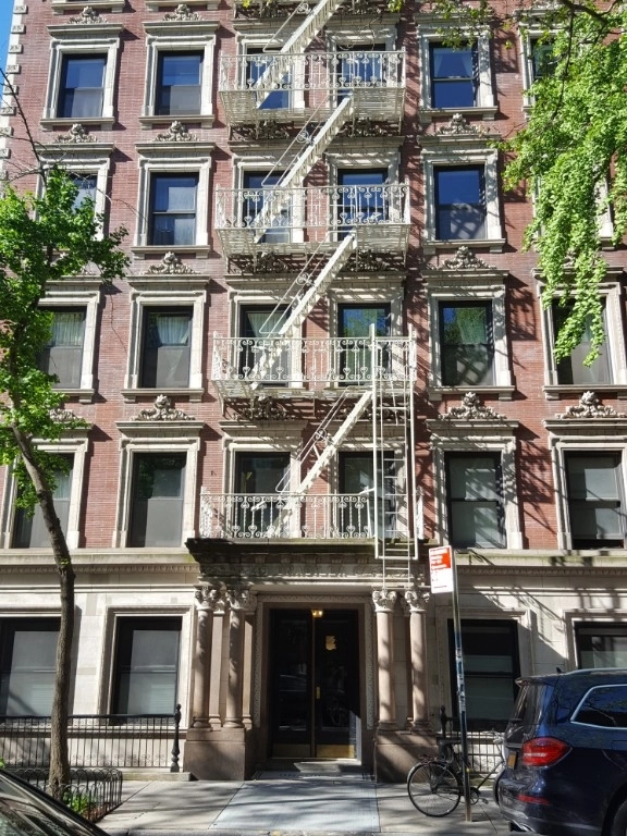 Photo of Unit 64 at 126 W 11th Street
