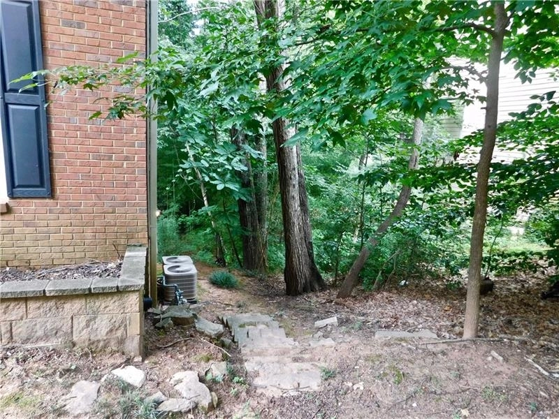 Photo of 1255 Shiloh Trail East NW