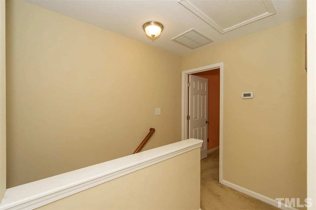 Photo of 8836 Thornton Town Place