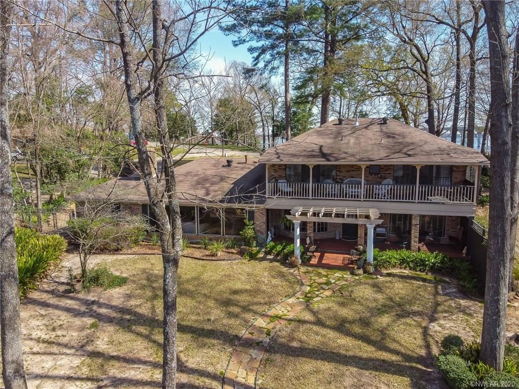 Photo of 1768 Willow Point Drive