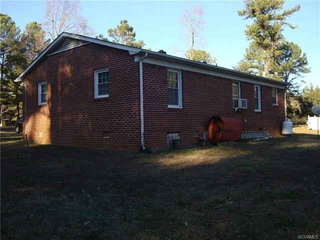 Photo of 13121 Five Forks Road