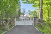 Thumbnail Photo of 122 Butternut Hollow Road