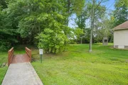 Thumbnail Photo of 432 Foster Dr