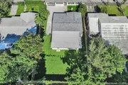 Thumbnail Photo of 328 NW 45th St